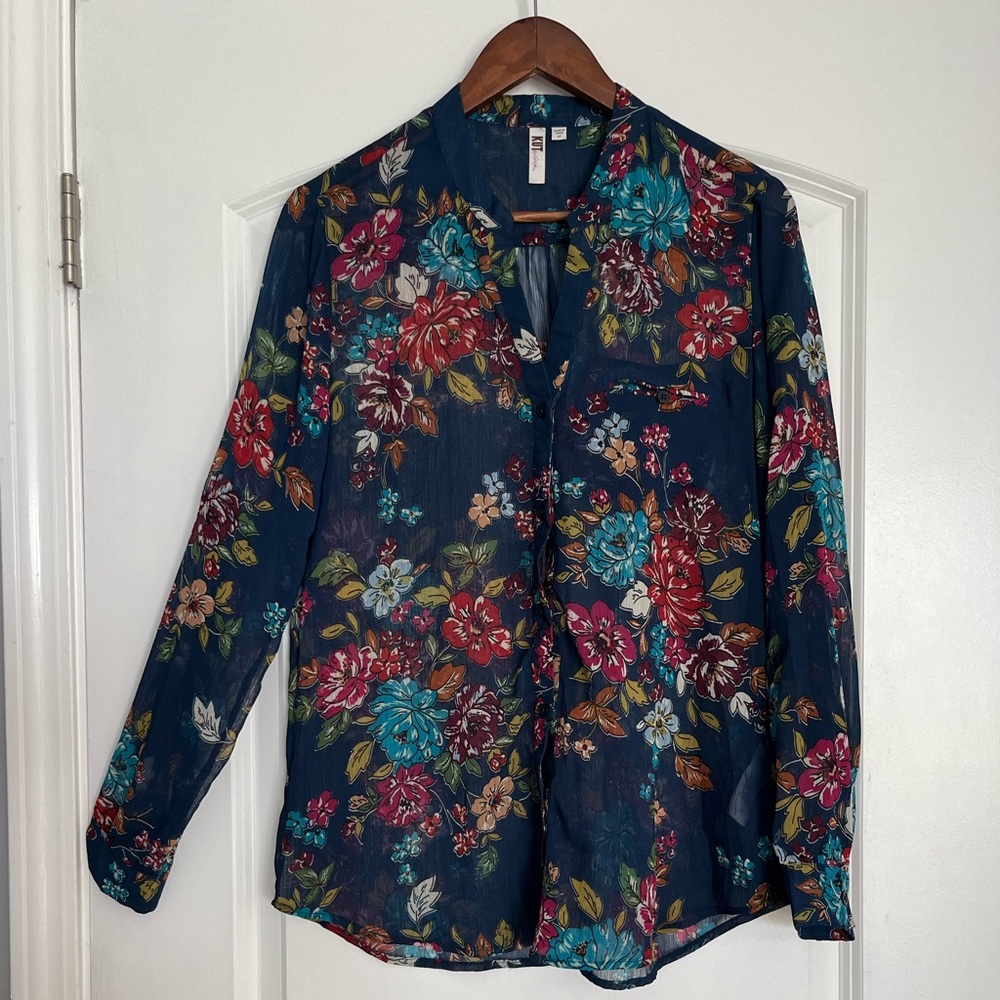 NWOT medium navy floral sheer blouse from Kut from the Kloth
